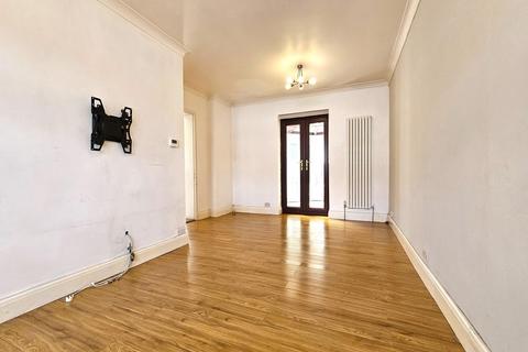 4 bedroom flat to rent, Sidcup, Sidcup DA15