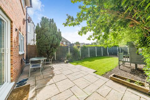 4 bedroom detached house for sale, Staines, Surrey TW18