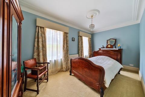 5 bedroom detached house for sale, Danes Road, Awbridge, Romsey, Hampshire, SO51