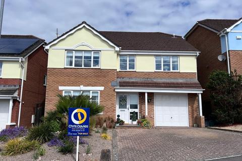 10 Heol Fioled, Barry, CF63 1HB