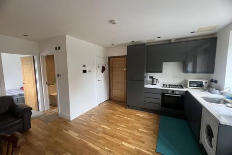 1 bedroom flat for sale, Marlborough House, 82 Park Street, Camberley, Surrey, GU15 3NY