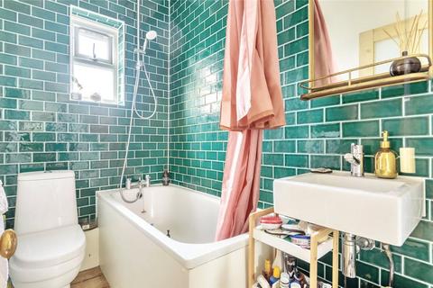 1 bedroom apartment for sale, Bellenden Road, Peckham, London