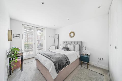 1 bedroom flat for sale, Chevening Road, Queens Park