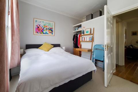 1 bedroom flat for sale, Arthur Road, London, N7