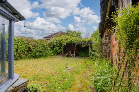 3 bedroom cottage for sale, Bow, Crediton, EX17