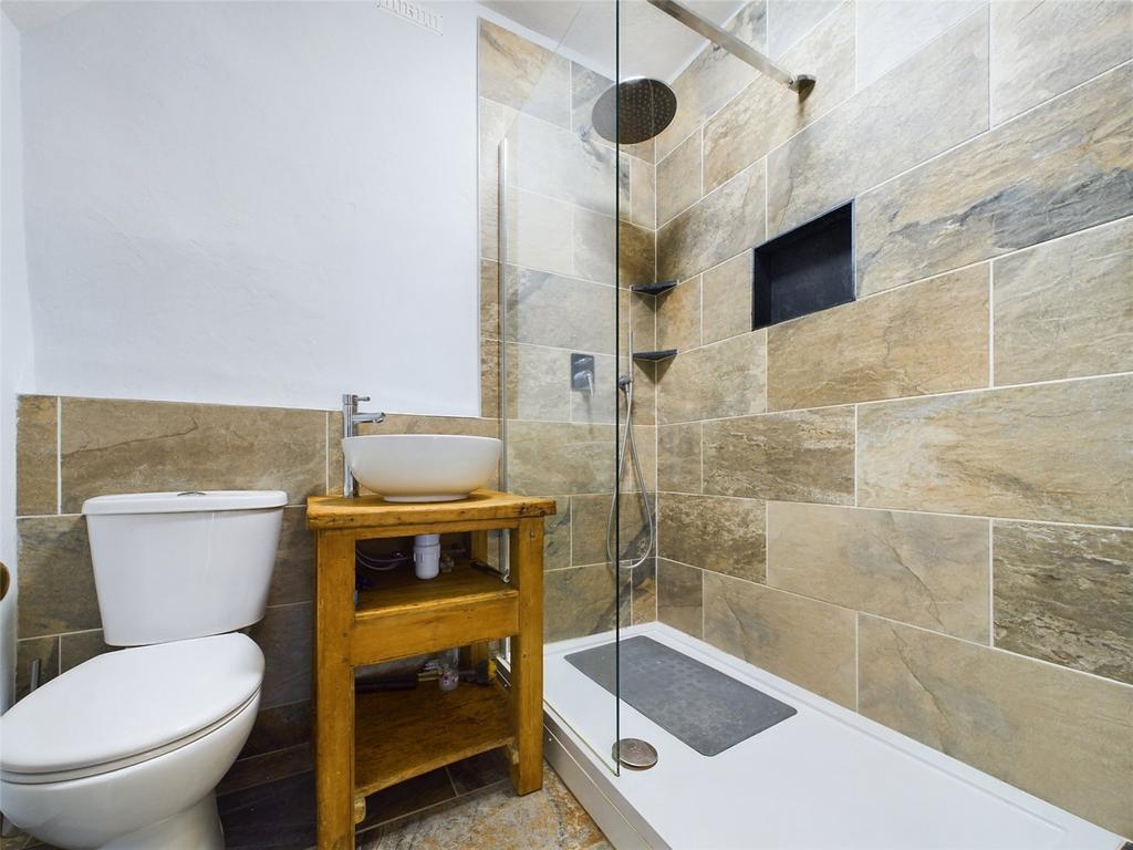 Family Shower Room