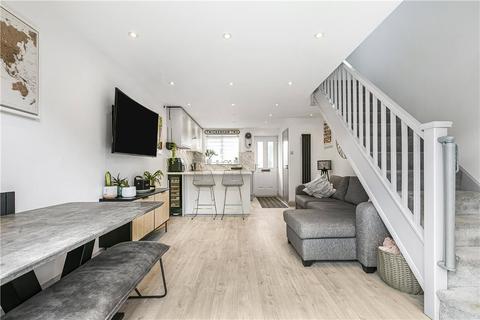 2 bedroom end of terrace house for sale, Seymour Way, Sunbury-on-Thames, Surrey, TW16