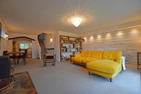 2 bedroom cottage for sale, High Street, Little Bytham, Grantham, NG33