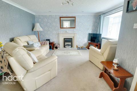 2 bedroom detached bungalow for sale, Brigg Grove, Lincoln