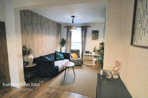 2 bedroom terraced house for sale, High Street, Macclesfield