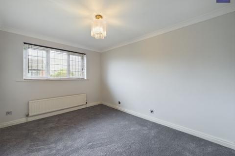 11 Askrigg Close, Blackpool, FY4 5RE