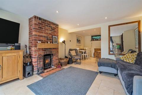 3 bedroom terraced house to rent, The Old Iron Foundry, Finchdean, Finchdean, PO8
