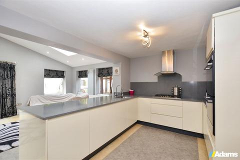 4 bedroom detached house for sale, Saddlers Rise, Norton