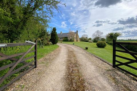 5 bedroom detached bungalow for sale, Willow Road, Little Mongeham, CT14