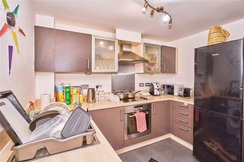 2 bedroom apartment for sale, Bath Road, Slough, Berkshire, SL1