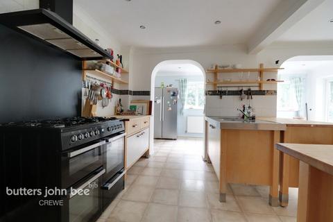 17 Stanier Close, Crewe, CW1 5GP