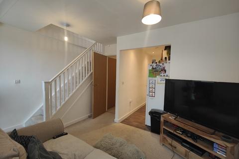 1 bedroom flat to rent, Church Street, Ossett, West Yorkshire, UK, WF5