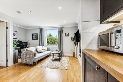 1 bedroom apartment for sale, St. John's Hill, SW11
