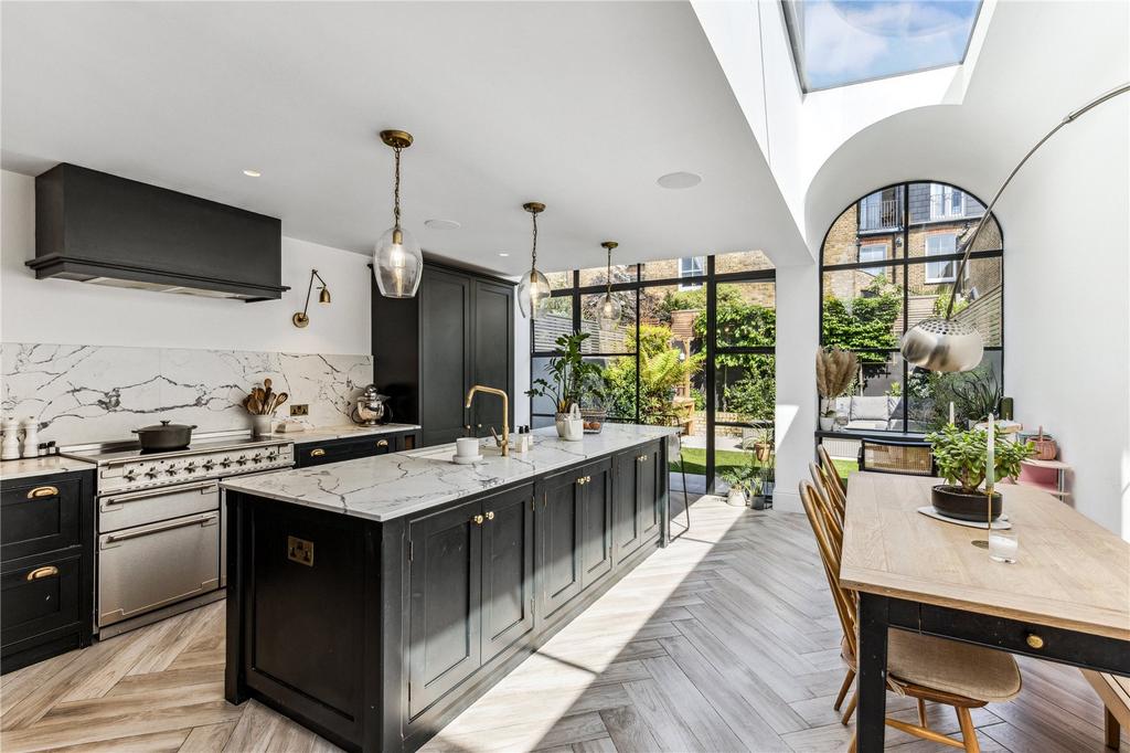 Hillier Road, SW11 5 bed house for sale £2,200,000