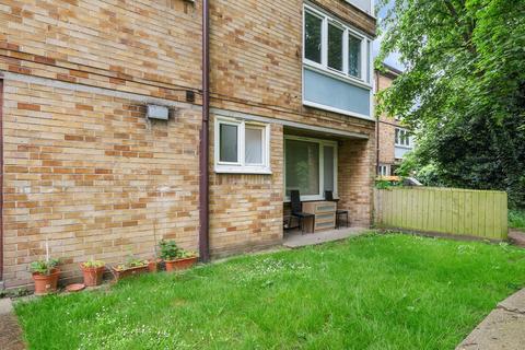 undefined, Stride Road, Plaistow, London, E13