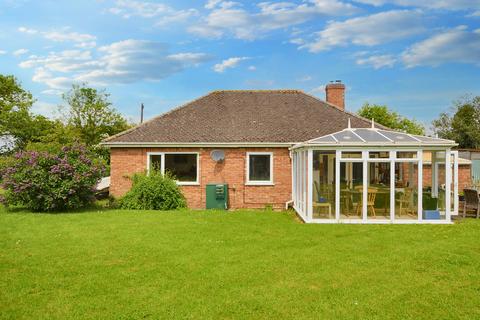 3 bedroom detached bungalow for sale, Overgate Road, Swayfield, Grantham, NG33