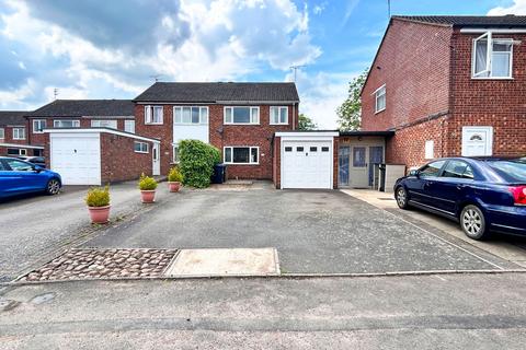 3 bedroom semi-detached house for sale, Priest Meadow, Fleckney, LE8 8TZ