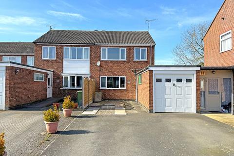 3 bedroom semi-detached house for sale, Priest Meadow, Fleckney, LE8 8TZ