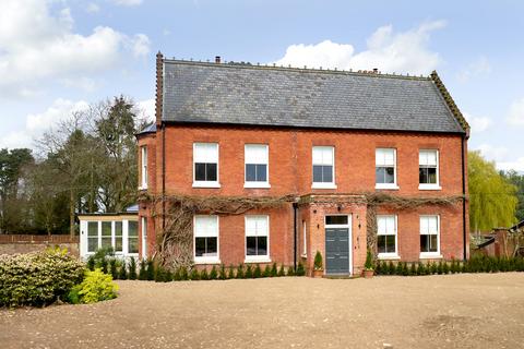 7 bedroom detached house for sale, Norwich NR12