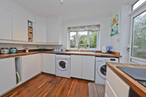 354 Field End Road, Ruislip, HA4 9PG