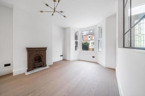 73 Ravenshaw Street, London, NW6 1NP