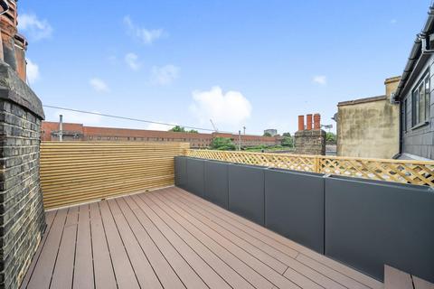 73 Ravenshaw Street, London, NW6 1NP