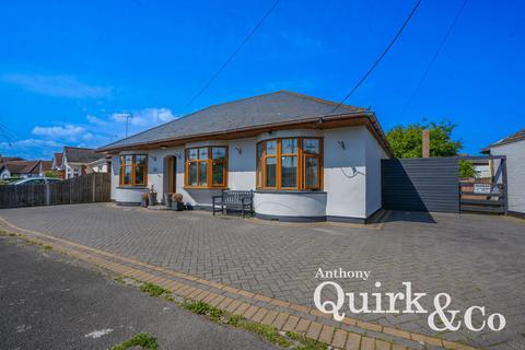4 bedroom detached bungalow for sale, The Driveway, Canvey Island, SS8