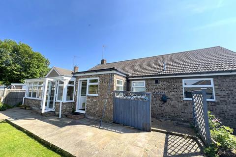 3 bedroom detached bungalow for sale, NARBOROUGH - 3 Bed Bungalow in Cul-De-Sac Position