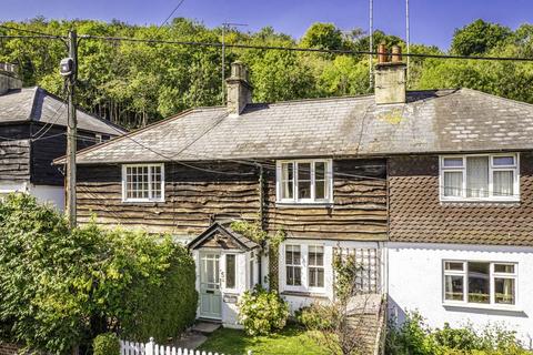 5, Underwood Cottages The Coombe, Streatley, Reading, RG8 9RA