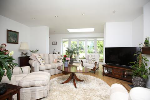 8 Highfield Close, Sheepy Magna, Atherstone, CV9 3RH