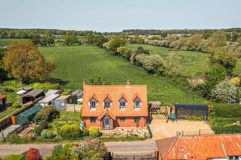 2 bedroom cottage for sale, Bodham