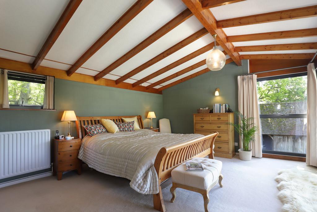 Oak Lodge Bedroom 1