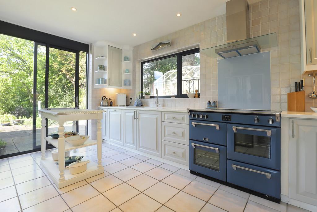 Oak Lodge Kitchen 2