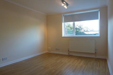 2 bedroom apartment to rent, Beaulieu Court, Basingstoke RG21