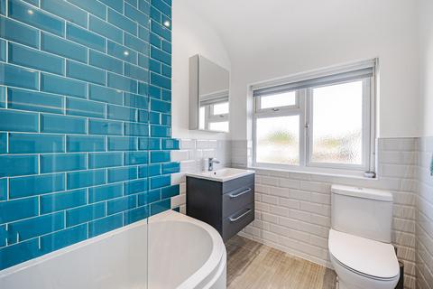 66 Culvers Avenue, Carshalton, SM5 2BL