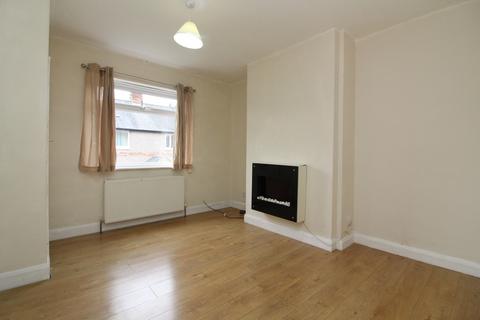 2 bedroom end of terrace house to rent, Coronation Place, North Yorkshire