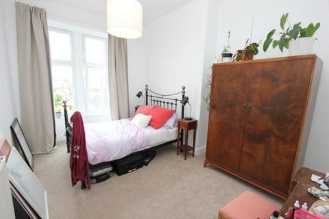2 bedroom apartment to rent, Kingspark Road, Kingspark G44