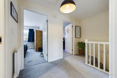 83 Sorrel Close, Uttoxeter, ST14 8UP