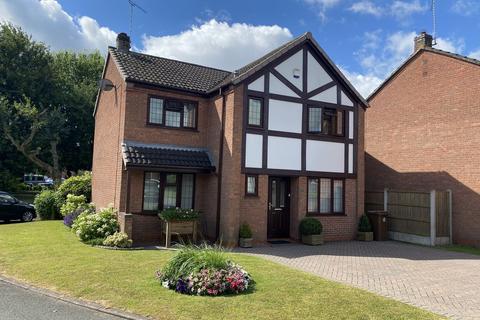 4 bedroom detached house for sale, Nene Close, Stretton, Burton-on-Trent