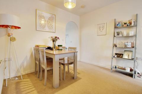2 bedroom apartment for sale, Pioneer Road, Oakhurst, Swindon
