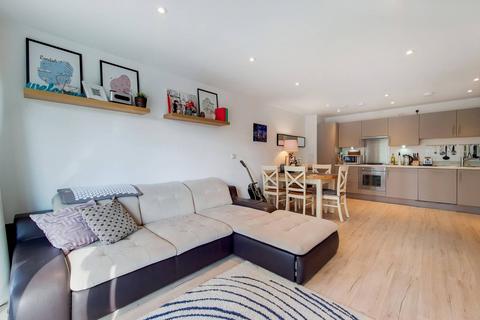 3 bedroom flat for sale, Babbage Point, Greenwich, London, SE10