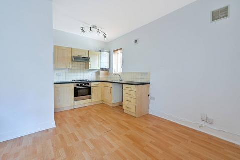 2 bedroom flat to rent, Burney Avenue, Surbiton, KT5