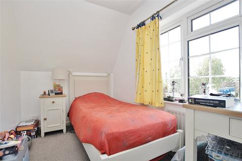 22 Broad Street, West End, Woking, GU24 9NL