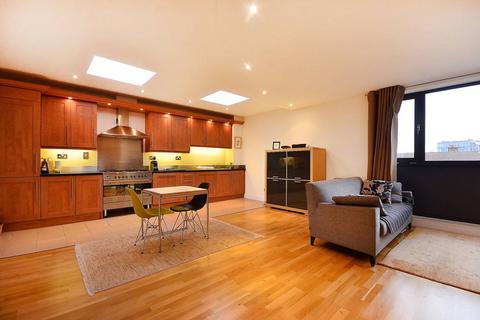 1 bedroom flat for sale, Cluny Place, Borough, London, SE1