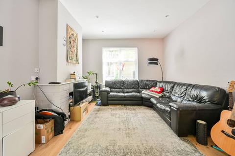 3 bedroom terraced house to rent, Plough Way, Canada Water, London, SE16